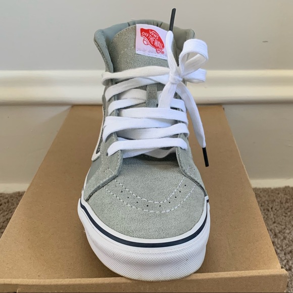 Men’s Vans MLB edition WORN ONCE MISSING INSOLES‼️ - Picture 2 of 2